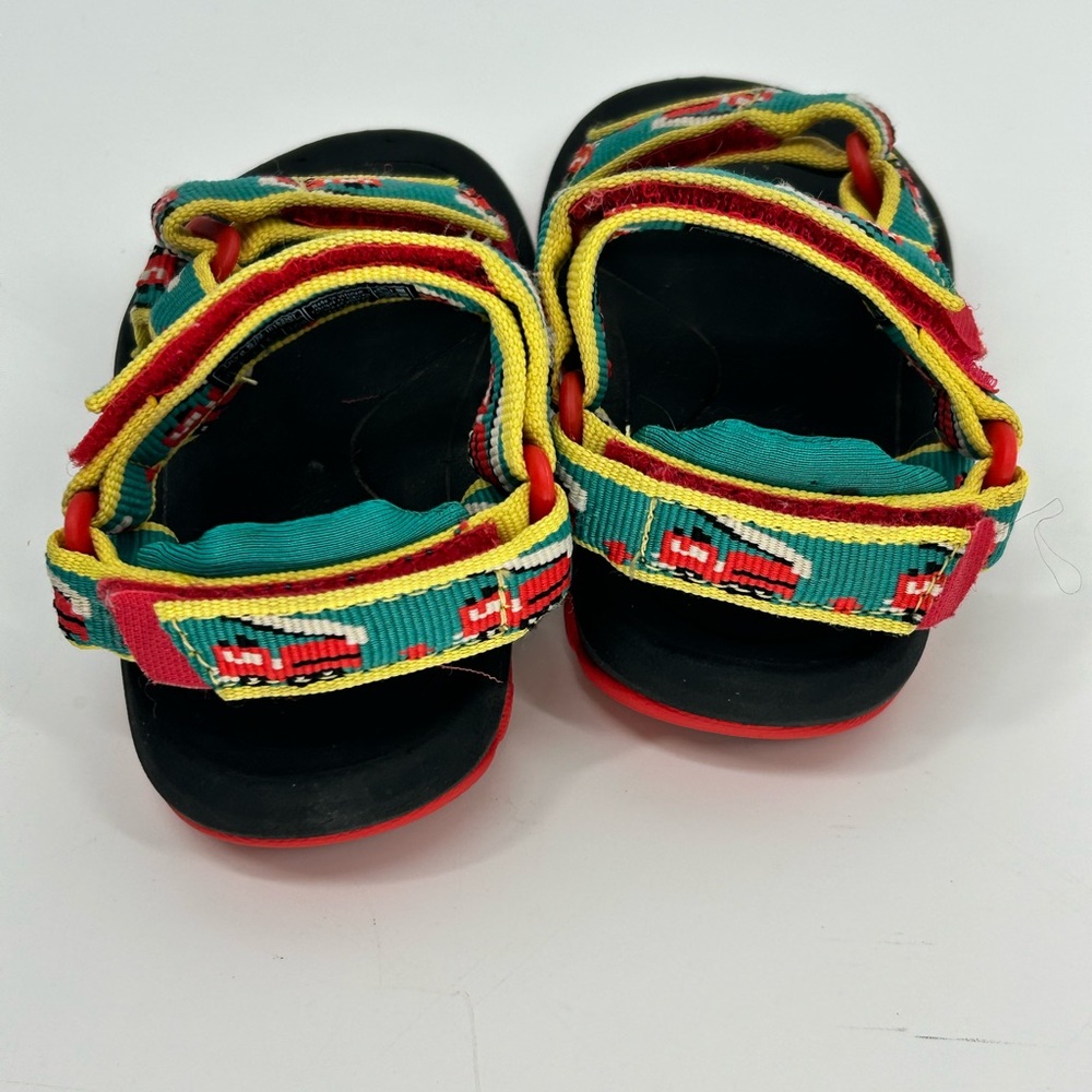 Teva Kids Fire Truck Sandals Size 5 Adjustable Hook Loop Straps Beach Gorpcore - Picture 4 of 5